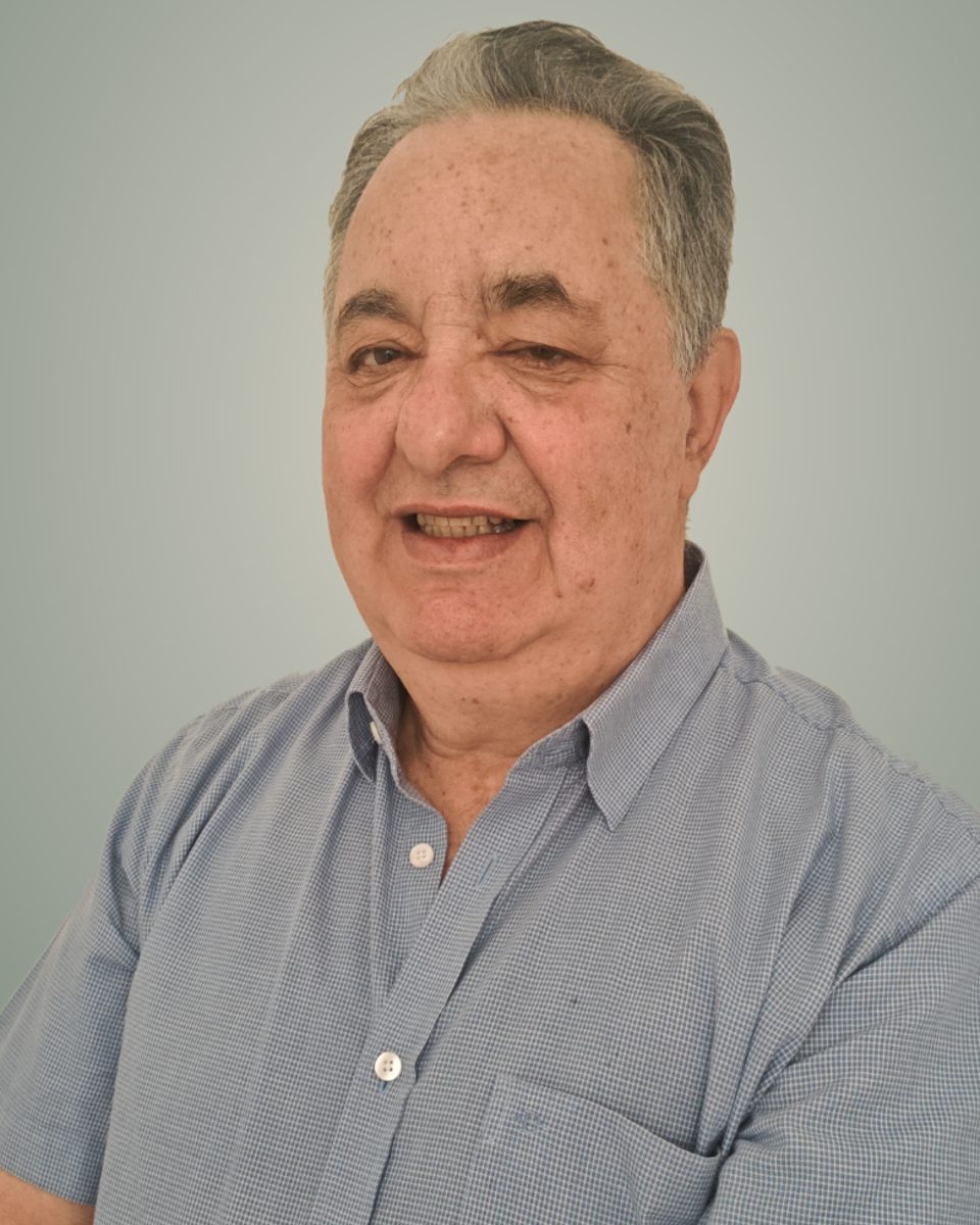 Dr. Durval Paupério Sério, cirurgião-dentista